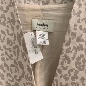 Neiman Marcus linen blazer, size L